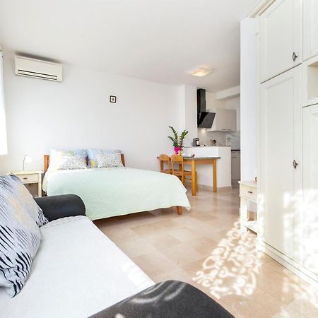 Guesthouse Santin Ровинь Экстерьер фото