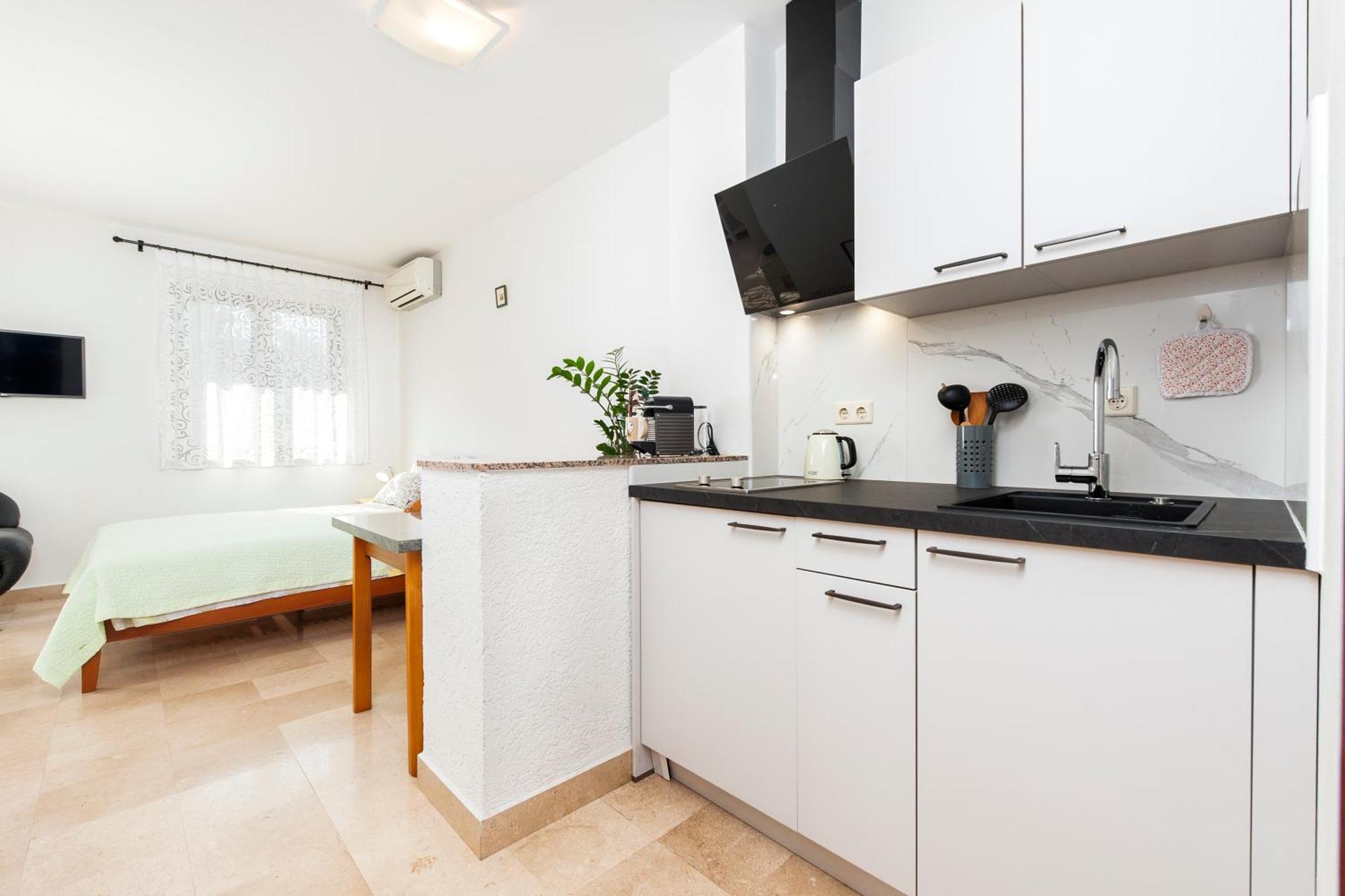 Guesthouse Santin Ровинь Экстерьер фото