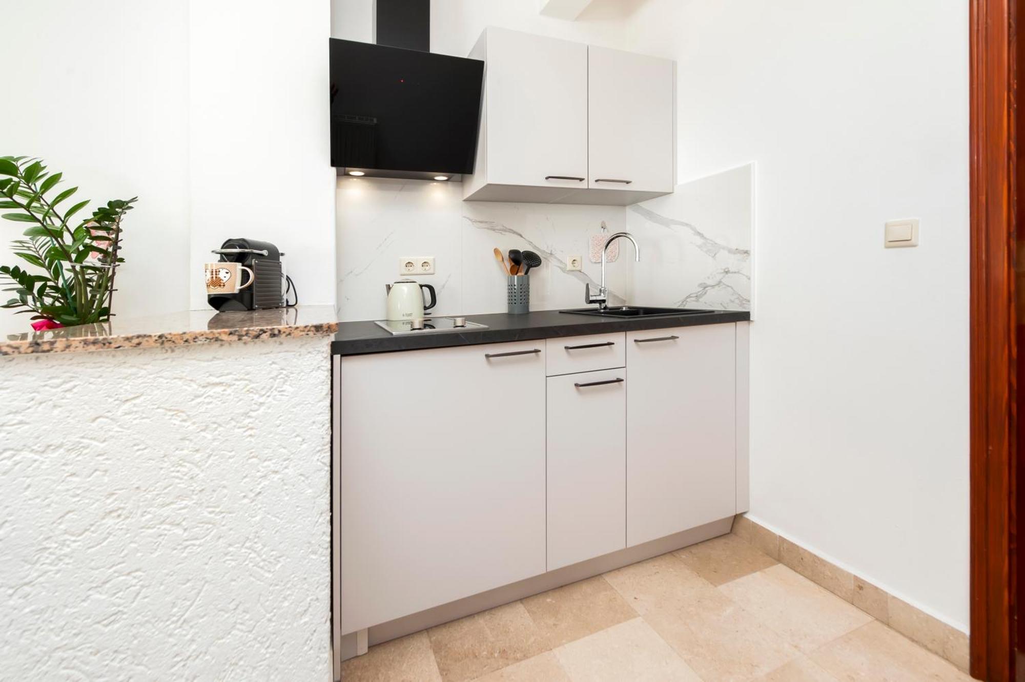 Guesthouse Santin Ровинь Экстерьер фото