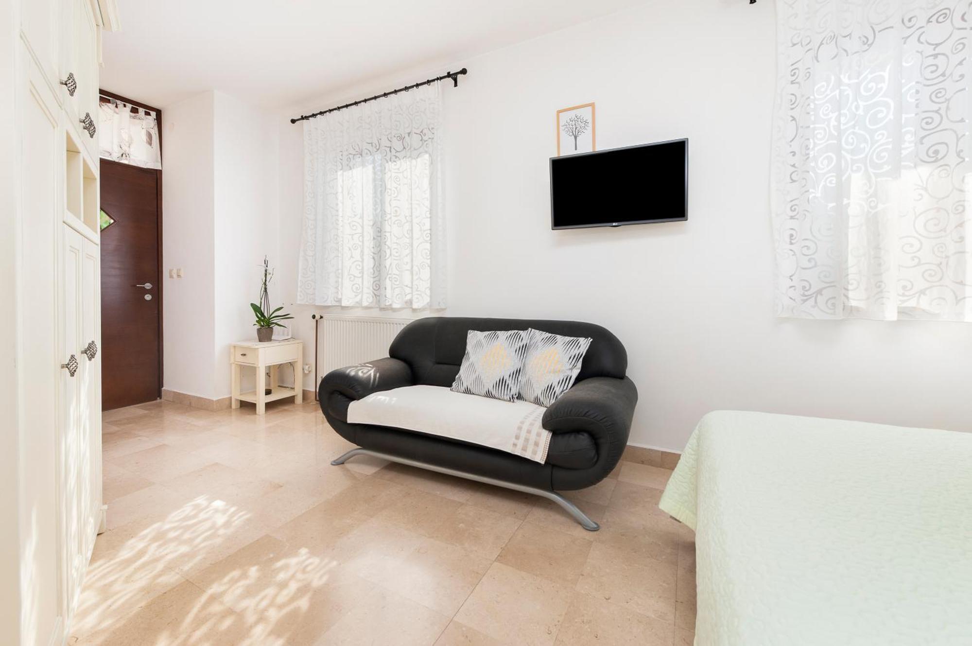 Guesthouse Santin Ровинь Экстерьер фото