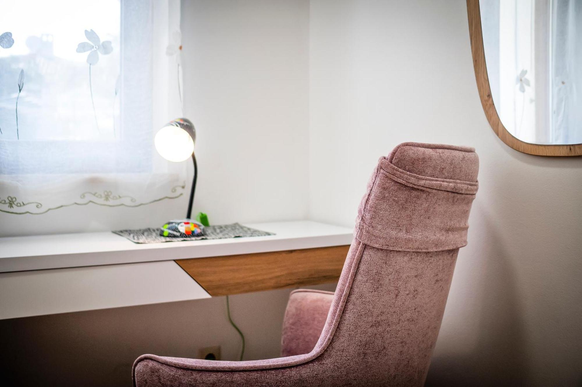 Guesthouse Santin Ровинь Экстерьер фото
