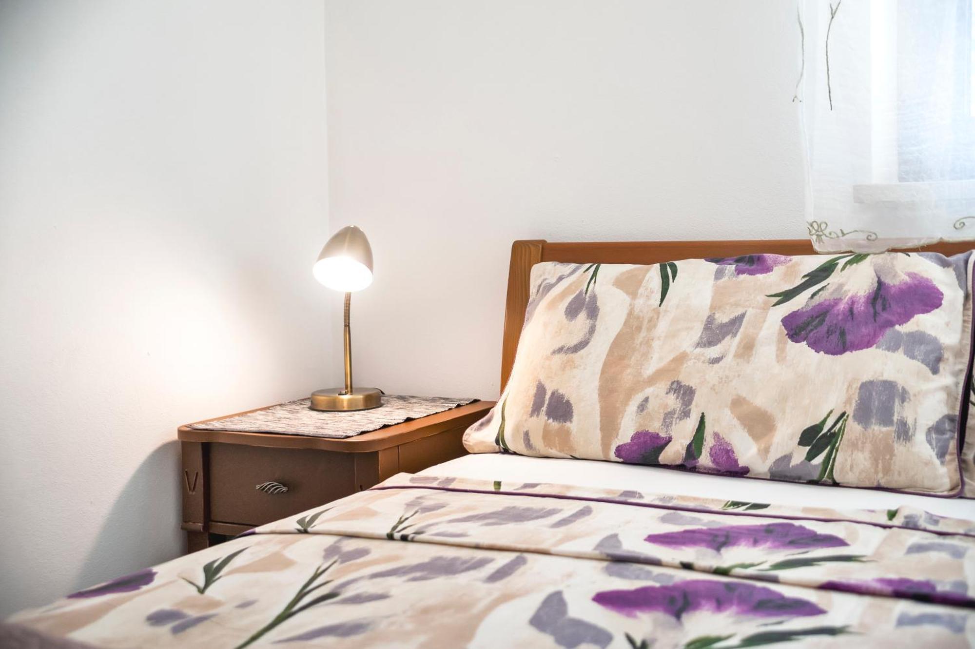 Guesthouse Santin Ровинь Экстерьер фото